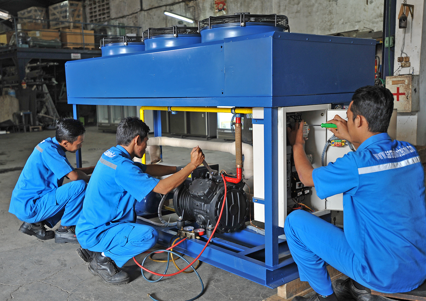 Water Chiller : Solusi Pendinginan Efisien untuk Industri